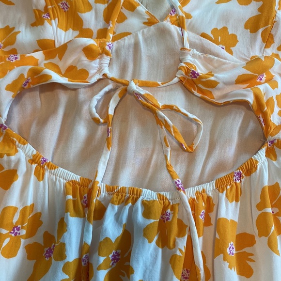 All in Favor “Orange Cream Floral” Print Strappy Tiered Sundress w Halter - Picture 10 of 12